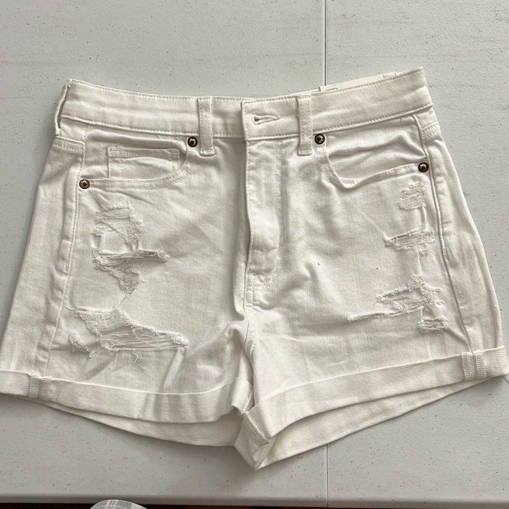 American Eagle size 4 distressed mom shorts